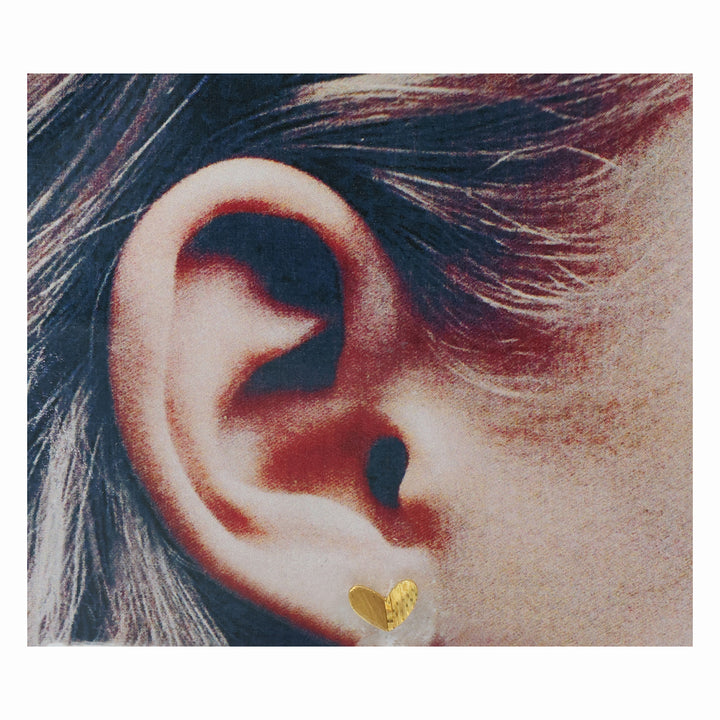 18K Gold Heart Shaped Earrings AFE03257