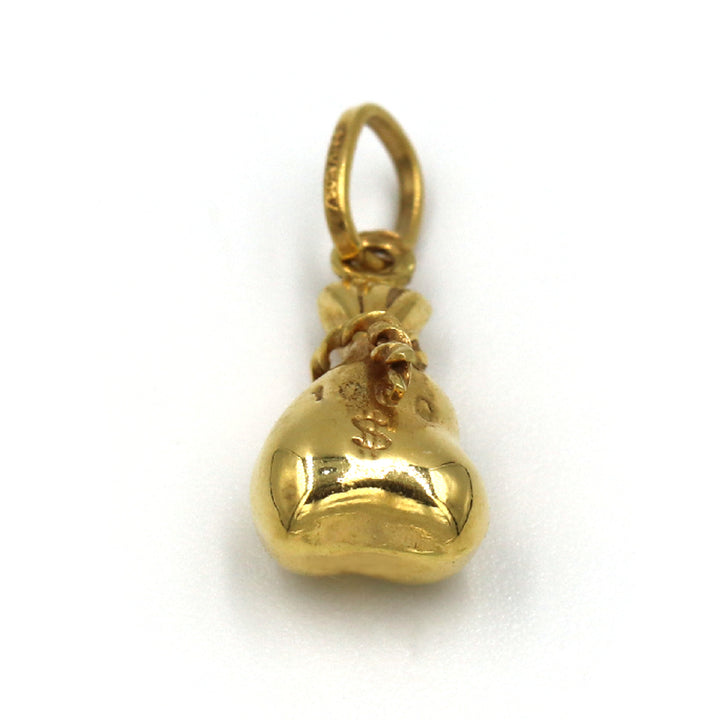 18K Gold Pendant BG80000569